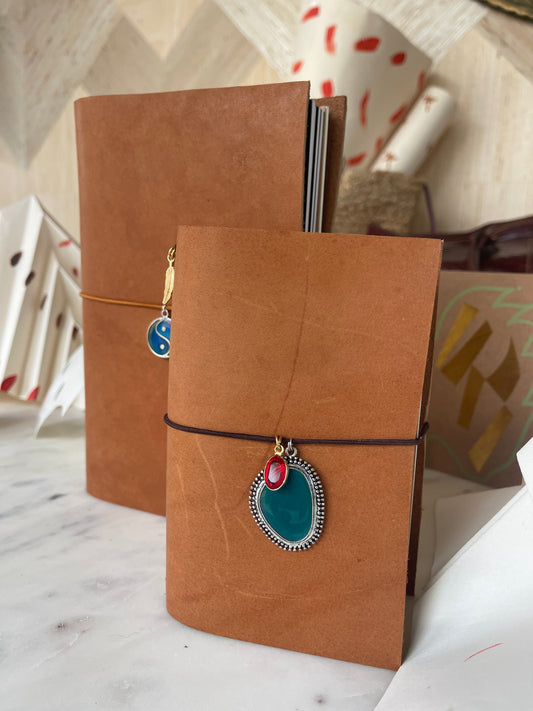 VIAJERO leather journal